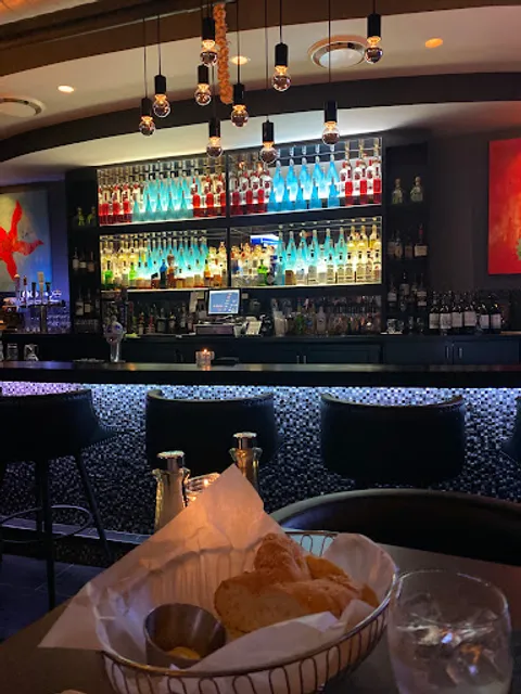 Big Fish Steak & Lounge