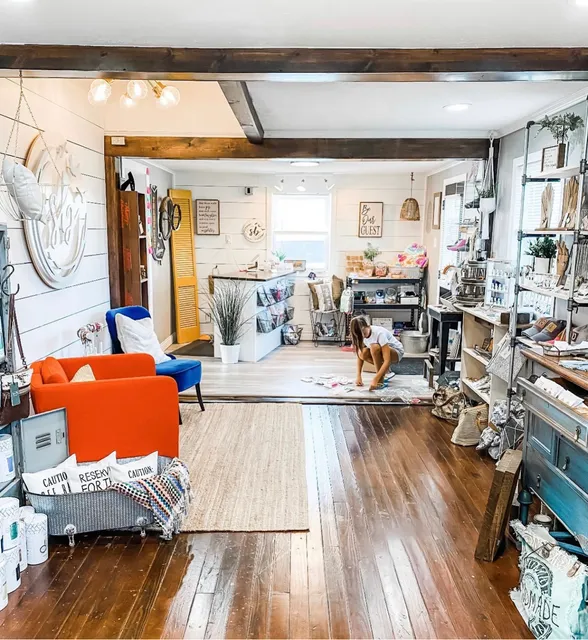 Social Bird Boutique