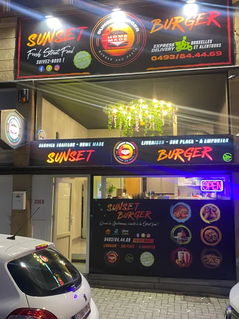 SUNSET BURGER