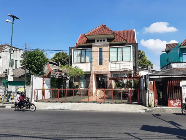 OYO 2469 Sutomo Homestay