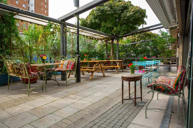 Amora Gusto Tapas & Bar