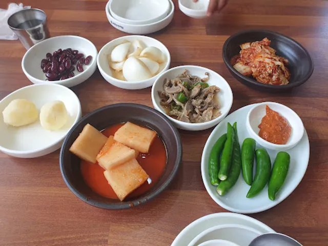 주왕산삼계탕물금점