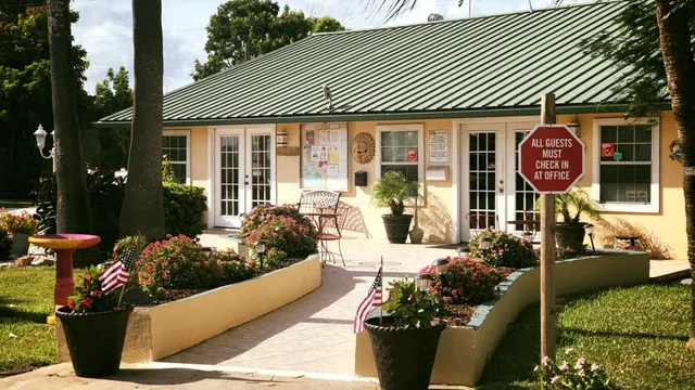 Sunset Palms RV & Mobile Home Park