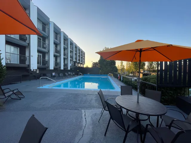 The Vic, an Ascend Collection Hotel