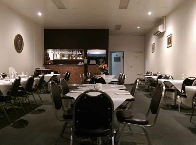 Moe Masala Indian Restaurant (Order Online/Delivery)