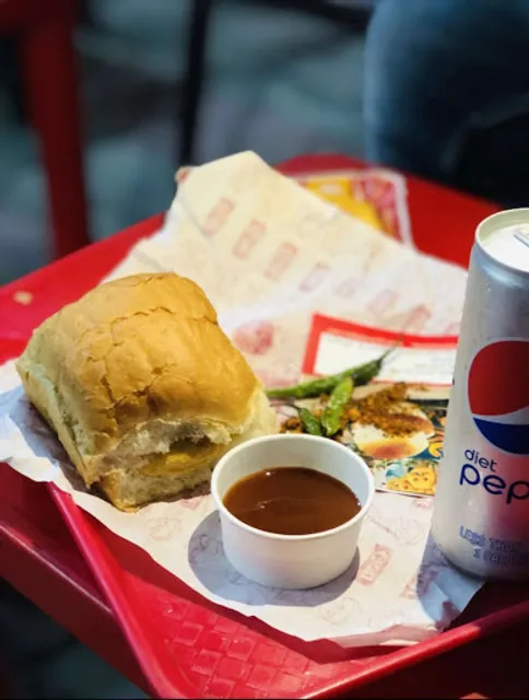 Goli Vada Pav Vikas Nagar