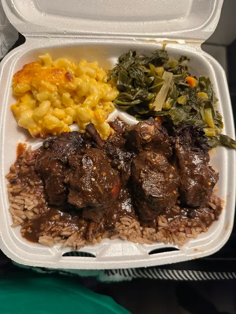 Irie Nation Restaurant - University