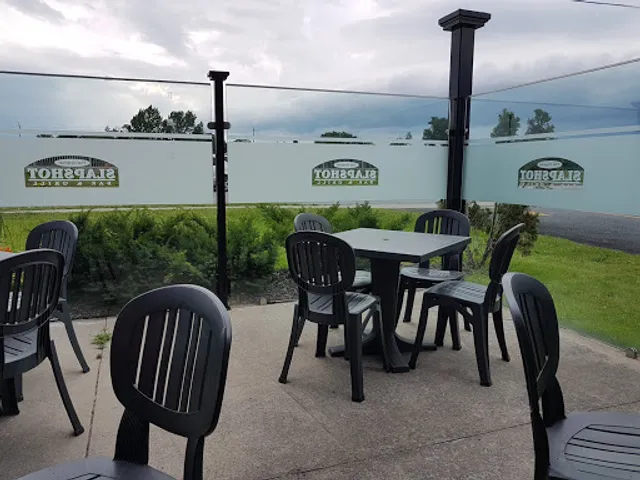 Slapshot Bar & Grill