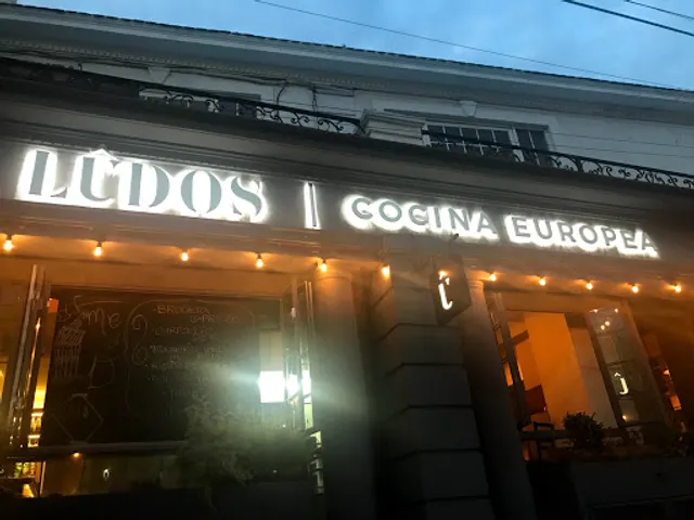 ludos