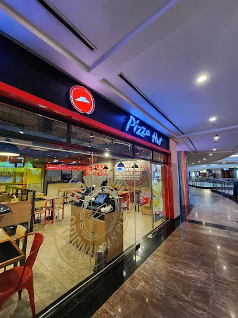 Pizza Hut | Sobha City Mall, Thrissur
