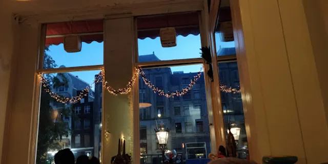 Pakistan/Indian Restaurant "Mogul"