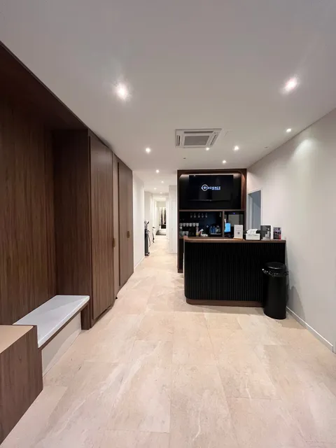 EffiScience Cryo - Ostéopathe - Cryothérapie Corps Entier