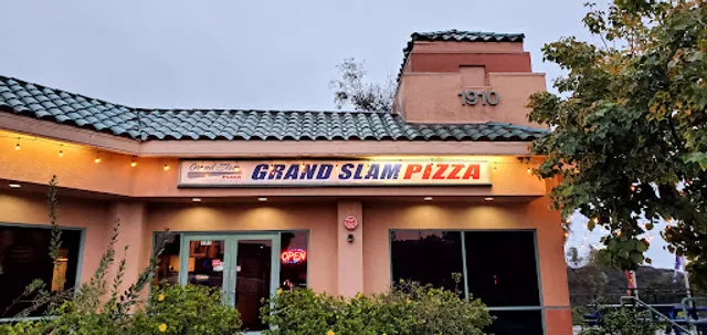 Grand Slam Pizza