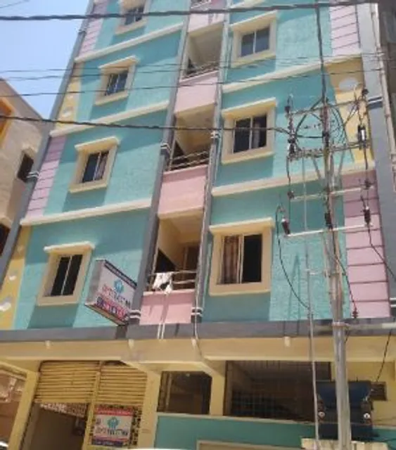 Joyce Guest Inn & Women's Hostel