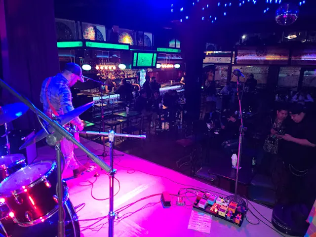 Antigua Bodega de Papel