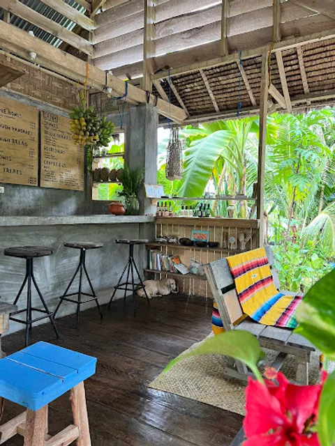 Common Ground - Café, Rooms & Yoga