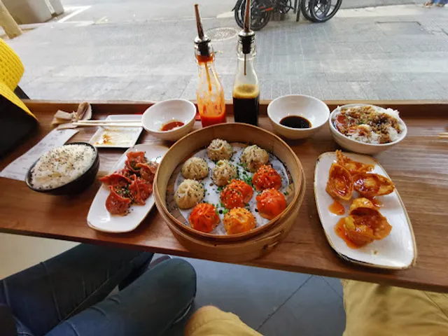 Lady Dumpling Roger de Flor