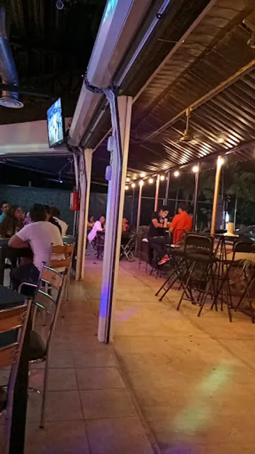 Miami Wings & Games Karaoke