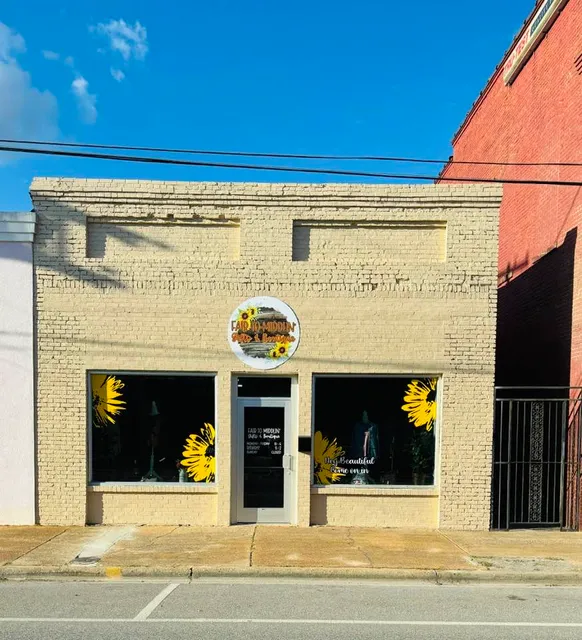 Fair to Middlin' Gifts & Boutique