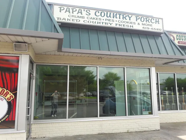 Governor's @ McGuire's Comedy Club