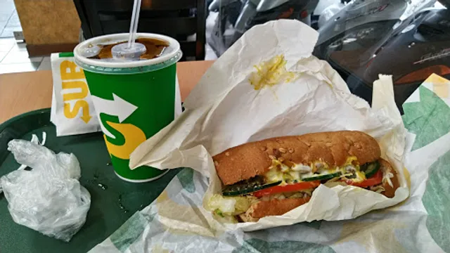 SUBWAY Xiaonanmen Shop