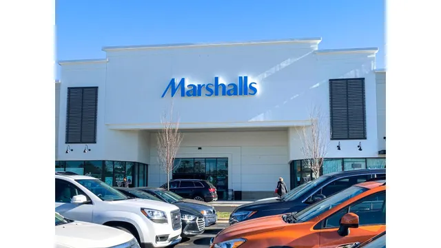 Pleasant Valley Promenade