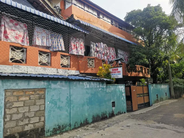 Kunam Beach Guest House