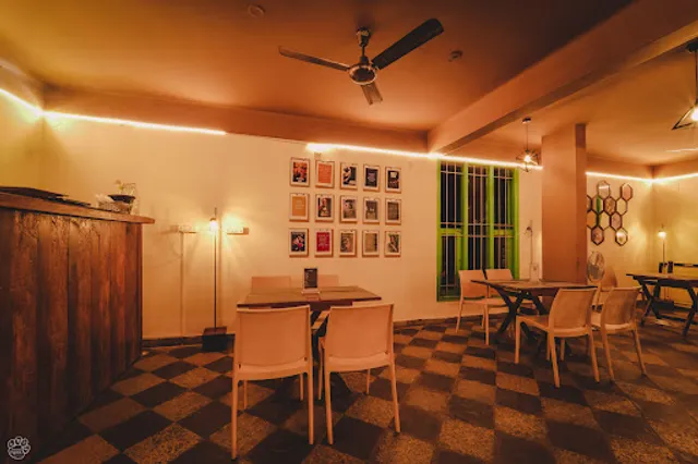 Mighty Paws Cafe & Bakery