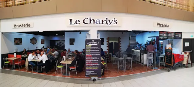 Brasserie Le Charly's, restaurant Chasse sur Rhône, bar