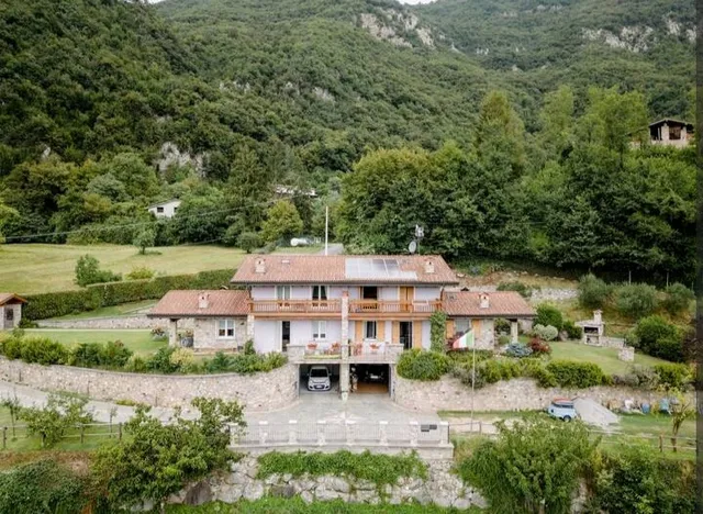 Alla Vecchia Contrada B&B