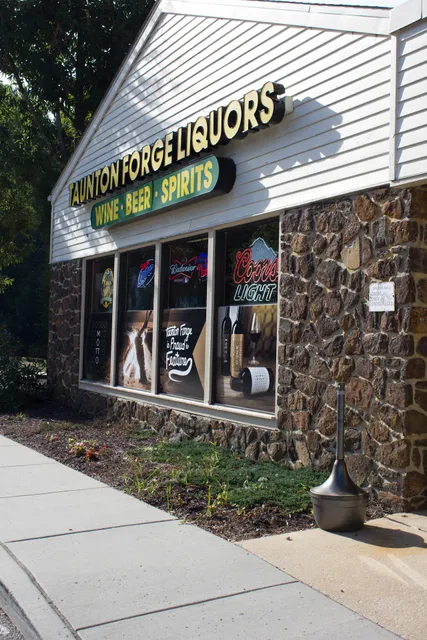 Taunton Forge Liquors LLC