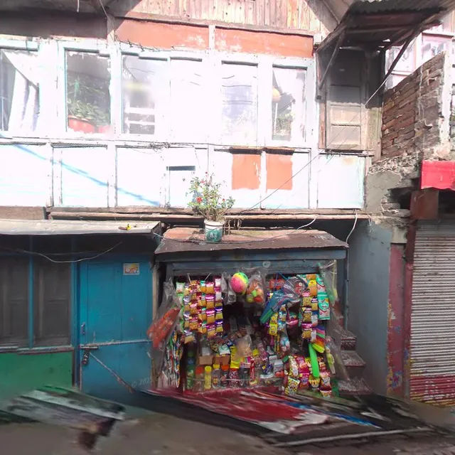 OYO 10986 Home 1BHK Kasumpti Main Market