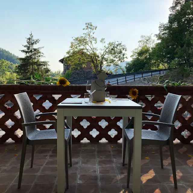 La Locanda di Montesegale - Food & Relax - cucina con camere