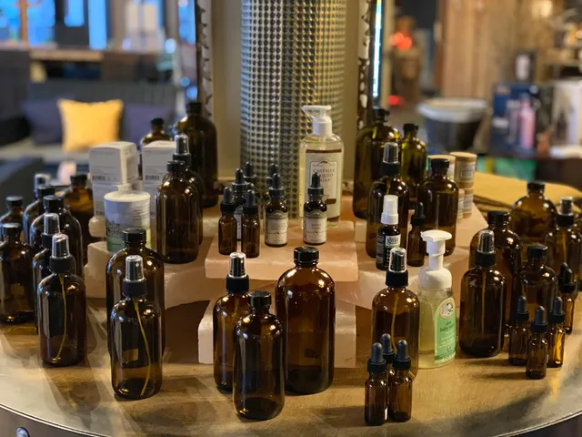 Sol of Life : Salt Cave & Tibetan Tea Parlour