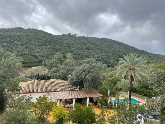 CASA RURAL LOS MENESTRALES