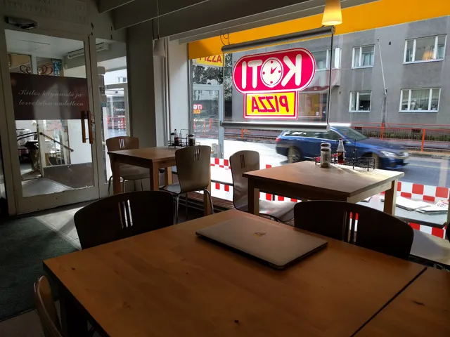 Kotipizza Helsinki Töölö, Topeliuksenkatu