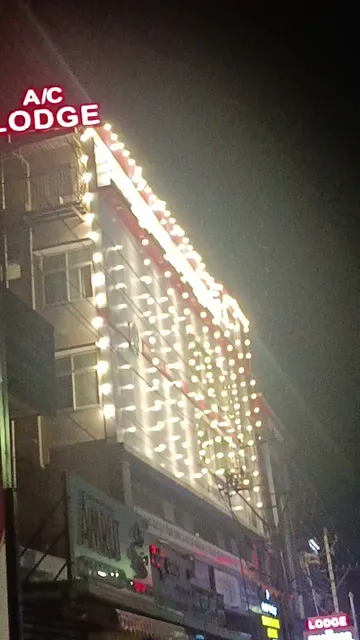 Shri Shankar Comforts. Lodge & Restaurant