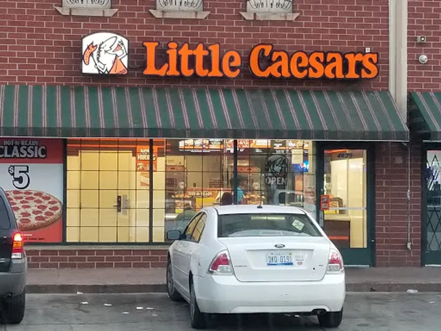 Little Caesars Pizza