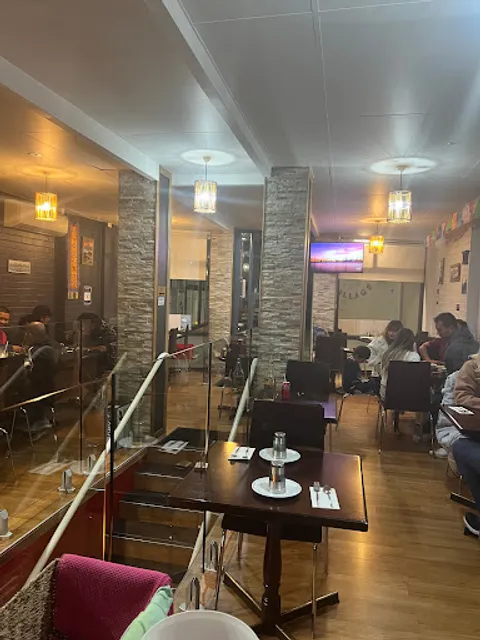 Chomolungma Nepalese Cuisine