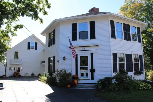 The Pressey House Lakeside Bed & Breakfast