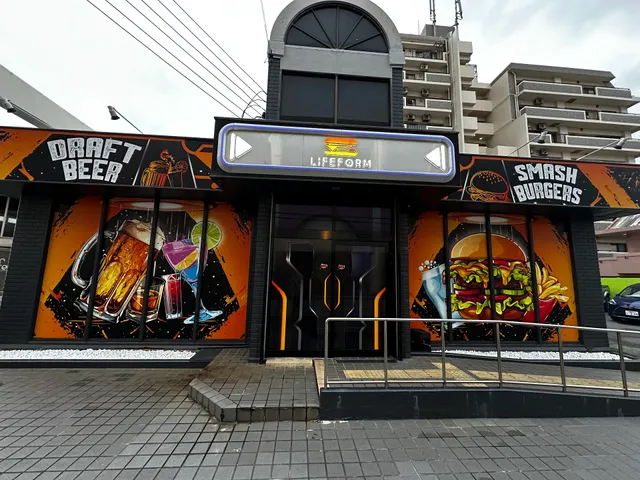 LIFEFORM | CyberPub & Hamburger Shop