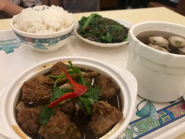 Yatailai Chinese and Western Food