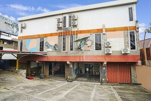 OYO 90161 Hotel Lendosis Pipa Reja Angkatan 66