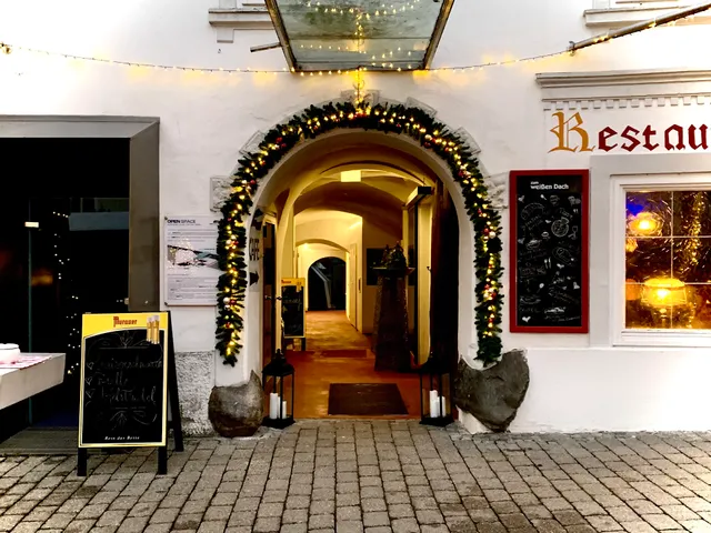 Gasthof Weisses Dach - Open Space