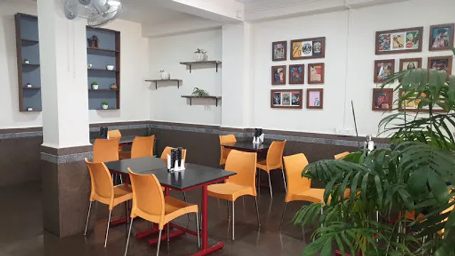 Khemran's FOOD JOINT