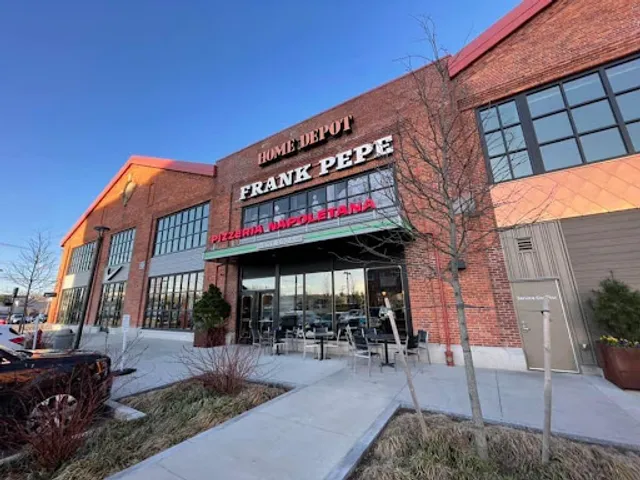Frank Pepe Pizzeria Napoletana