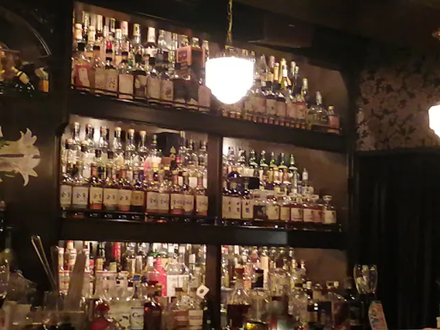 バー·フォーシーズン