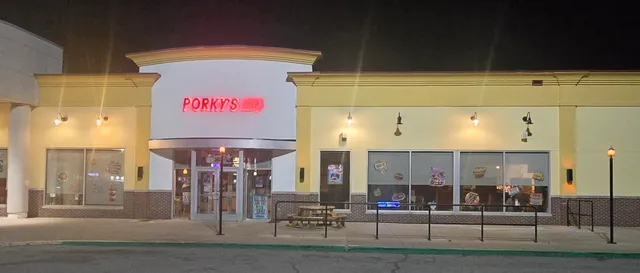 Porky's BBQ and Chicago Kitchen