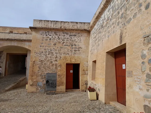 Battery defensive castle La Herradura