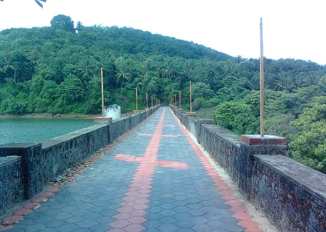 Poomala Dam Park